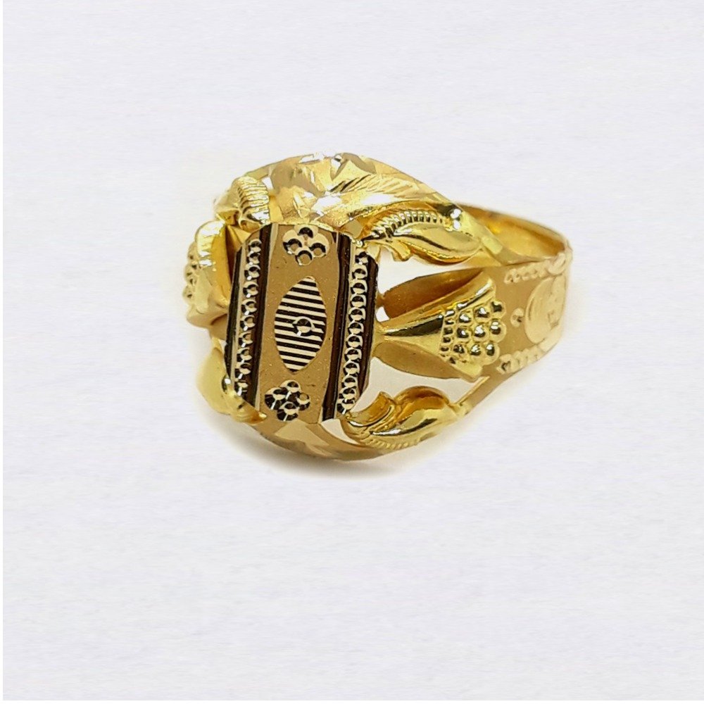 Light Weight Nazrana Design Gold Ring