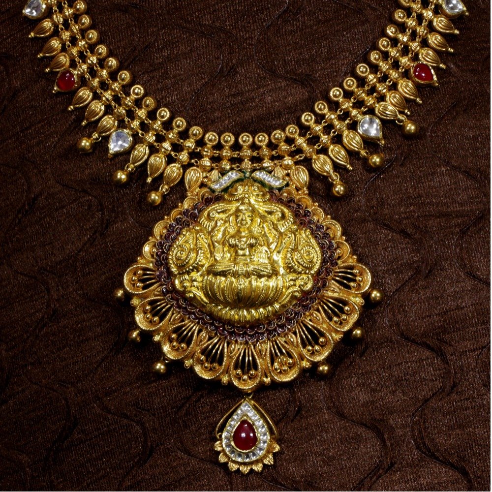 22k Gold Studded Necklace Set Temple Jewellery Style