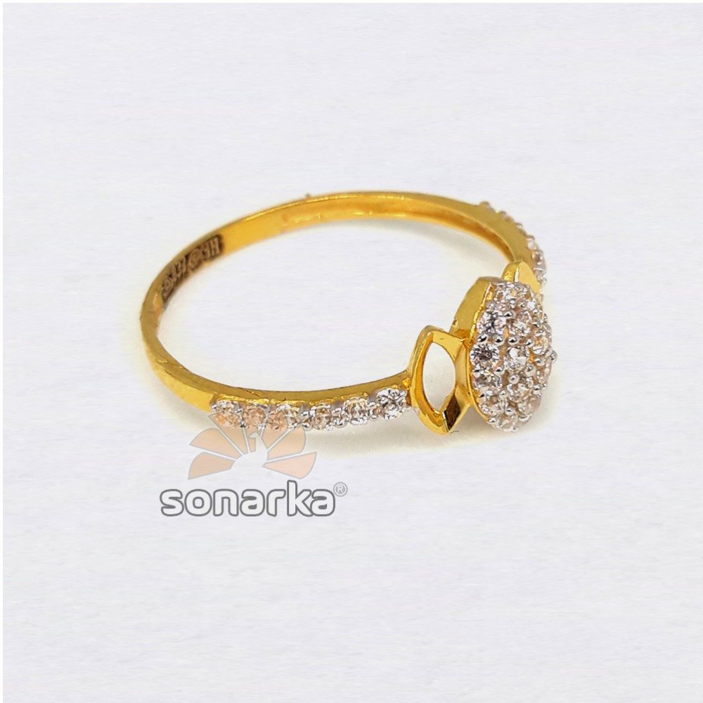 916 Gold Hallmarked Light Weight CZ Diamond Ladies Ring