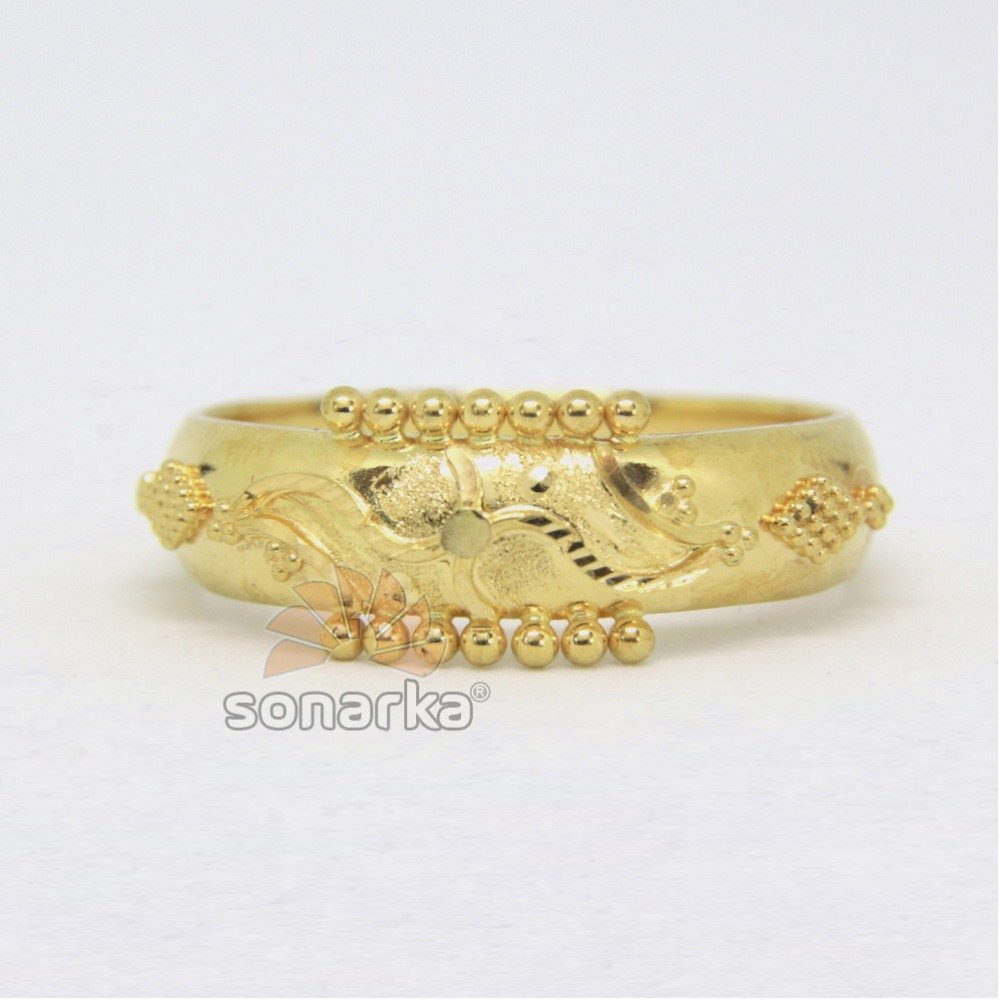 22ct 916 Yellow Gold Ladies Ring Indian Rasrava Bands